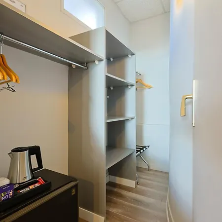 Hotel 1er